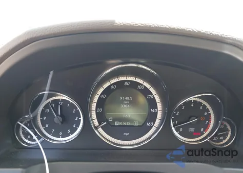 2011 Mercedes-Benz E 550 из США, поврежденный, VIN WDDKK7CF6BF095343